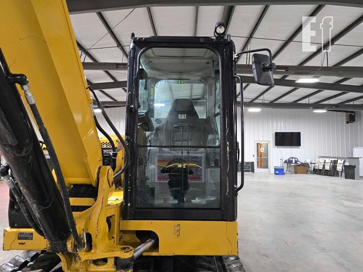 2022-caterpillar-306cr-image-18