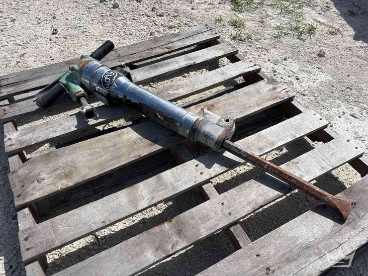 pneumatic-jackhammer-image-4