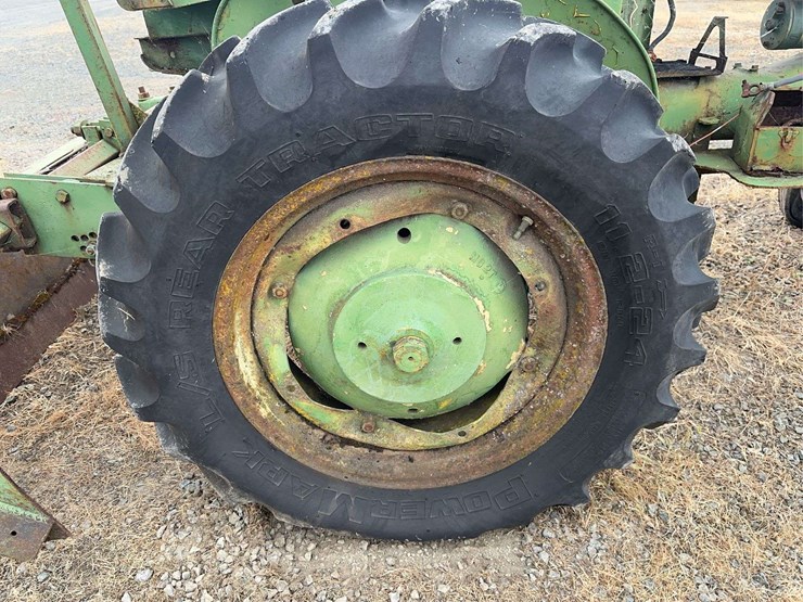 john-deere-m-image-58