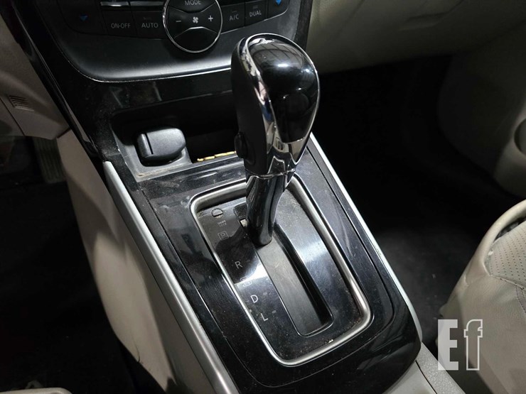 2017-nissan-sentra-image-15