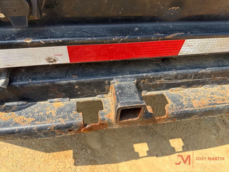 2016-dodge-3500-image-8