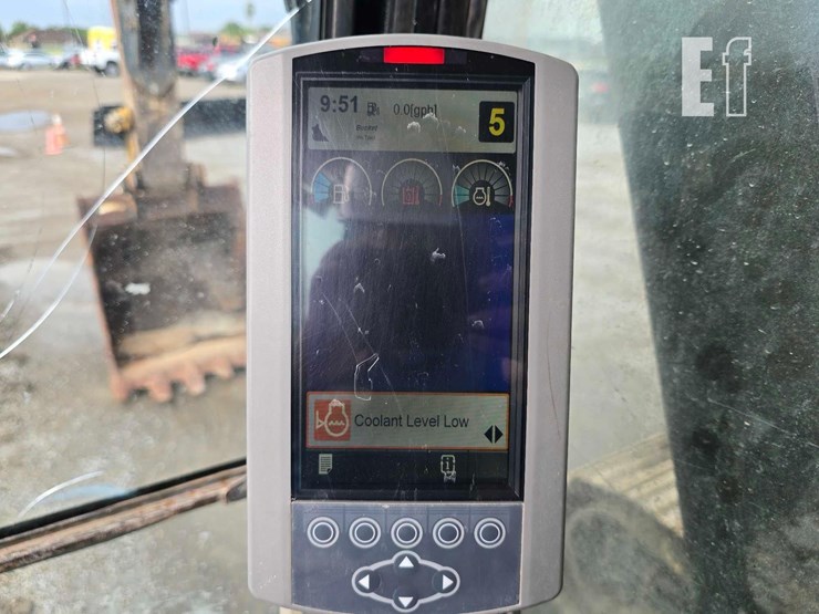 2014-caterpillar-320el-image-22