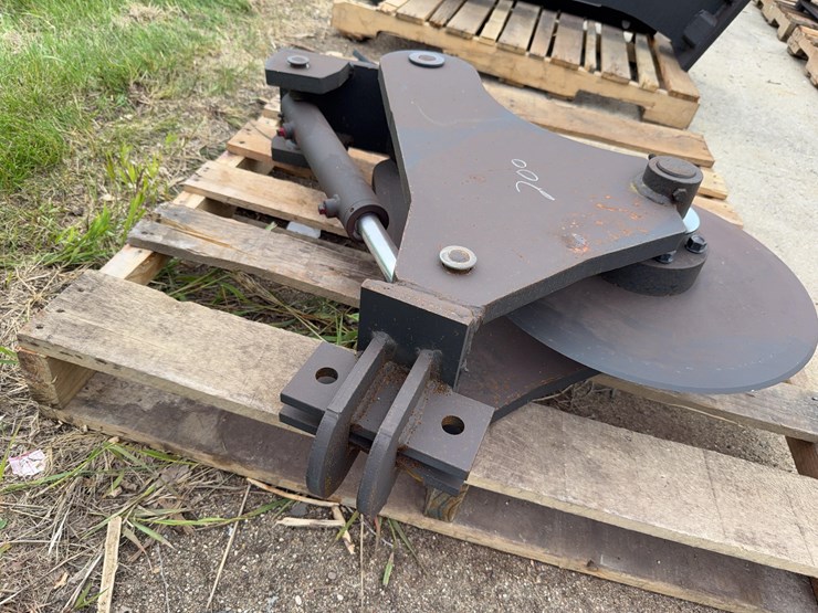 hydraulic-asphalt-cutter-image-2