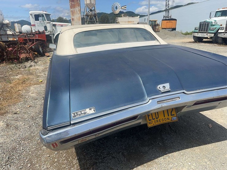 buick-gs-400-convertible-image-15