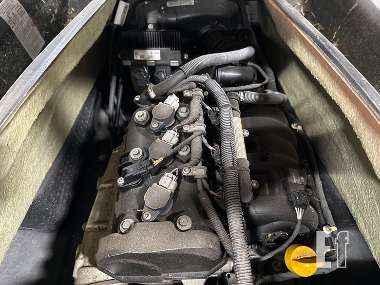 sea-doo-gti-se-personal-watercraft-image-11
