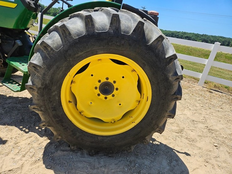 john-deere-5105-image-46