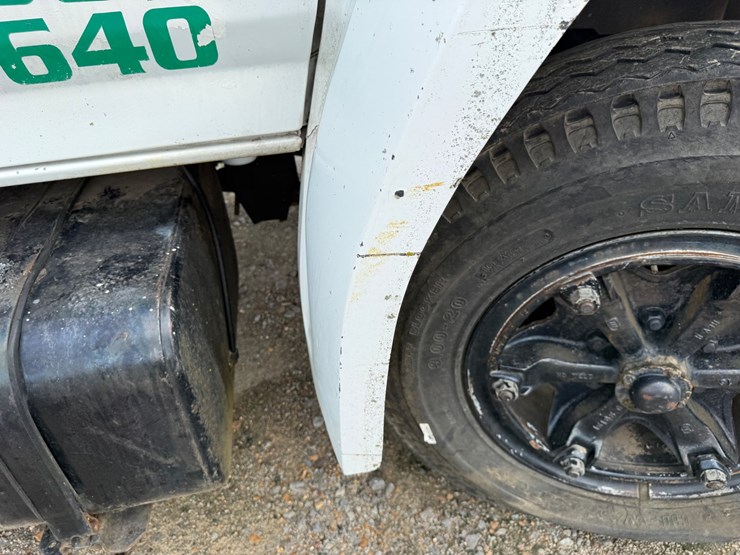 1989-ford-f700-image-58