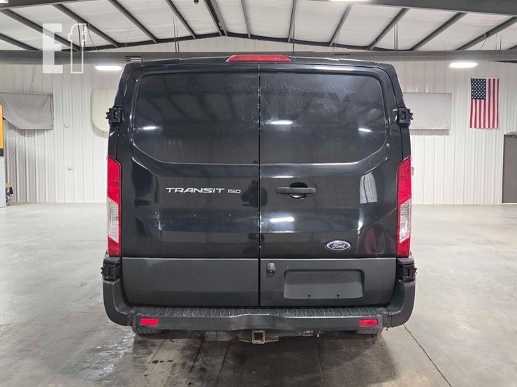 2015-ford-transit-image-8