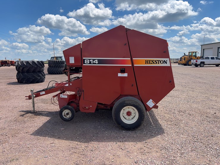 2005-hesston-814-image-7