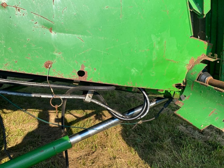 john-deere-9600-4x4-combine-image-64