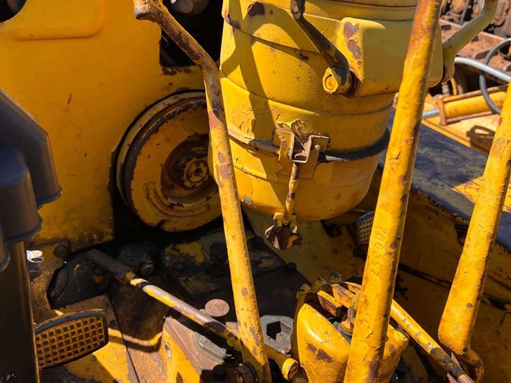 caterpillar-d2-image-22