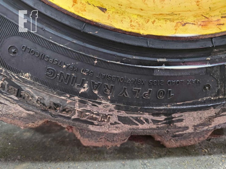 2005-john-deere-990-image-33