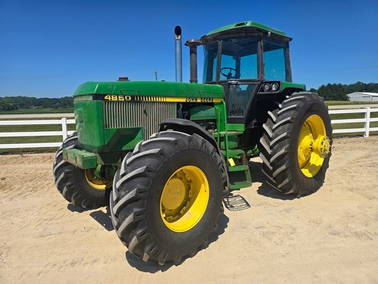 john-deere-4850-image-1