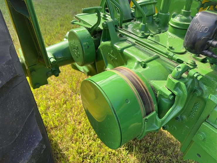 john-deere-model-b-image-19