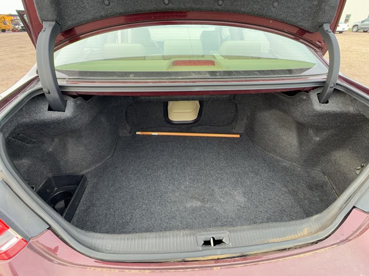 2005-toyota-avalon-sedan-image-24