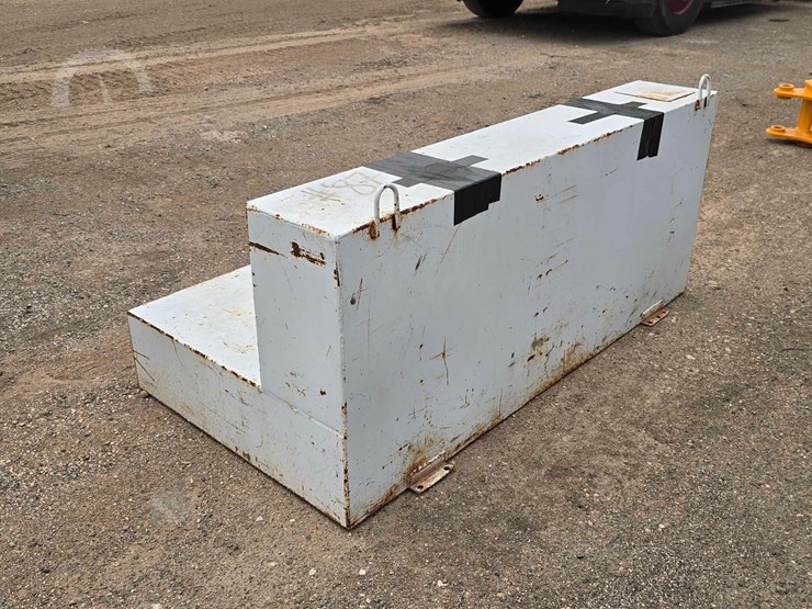 delta-consolidated l-shaped-diesel-tank-image-4