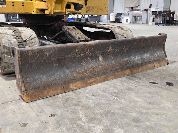 2021-caterpillar-306cr-image-14