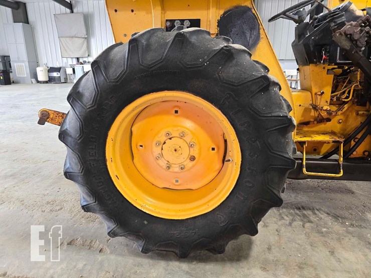 case-ih-585-image-29
