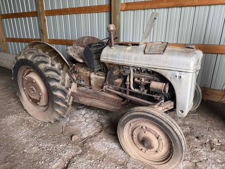 ford-8n-image-1