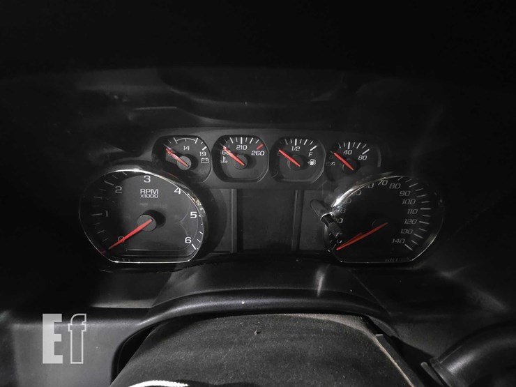 2015-chevrolet-silverado-1500-image-12