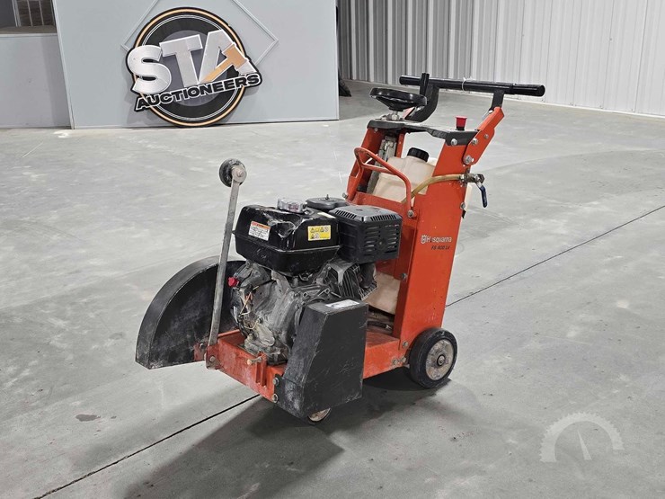 2018-husqvarna-fs400lv-image-1