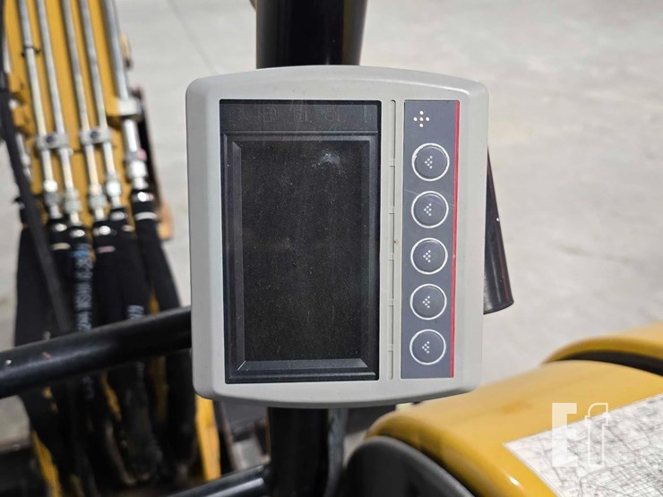 2019-caterpillar-303.5e2-cr-image-23
