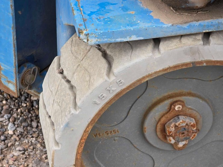 2011-genie-gs3246-image-21