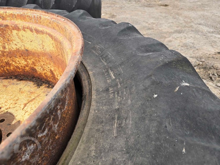 qty.-(6)-tractor-tires-with-rims-image-5