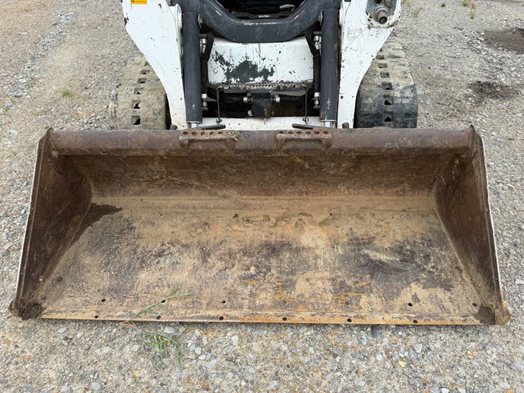 bobcat-t550-image-29