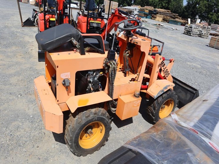 wheel-loader-image-4