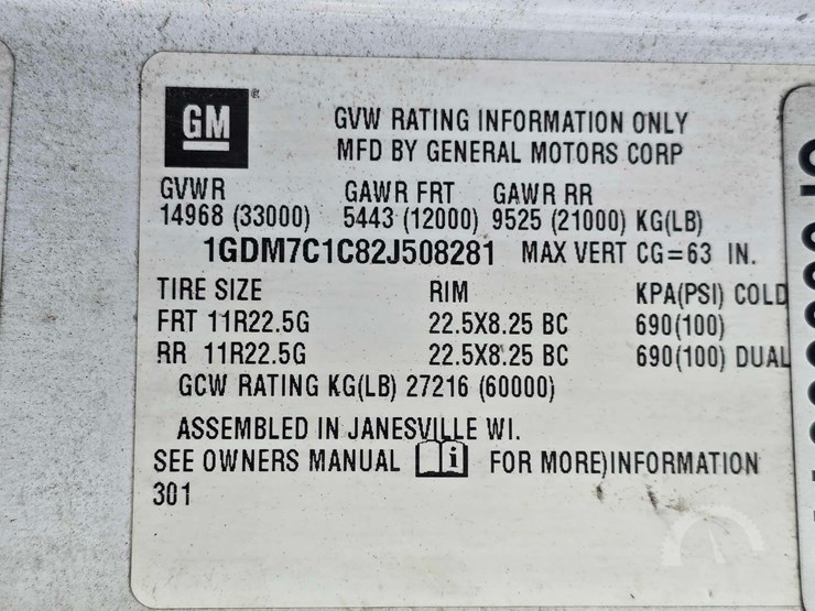 2002-gmc-t7500-image-30