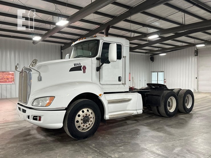 2009-kenworth-t660-image-1