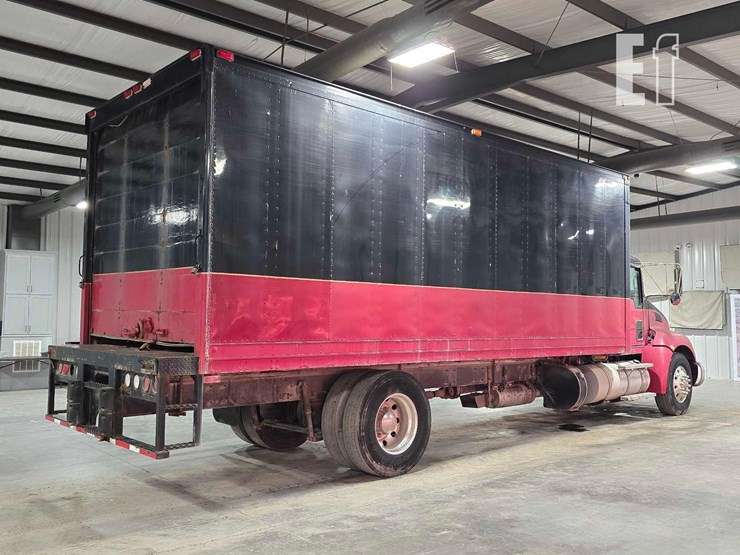 2013-kenworth-t370-image-3