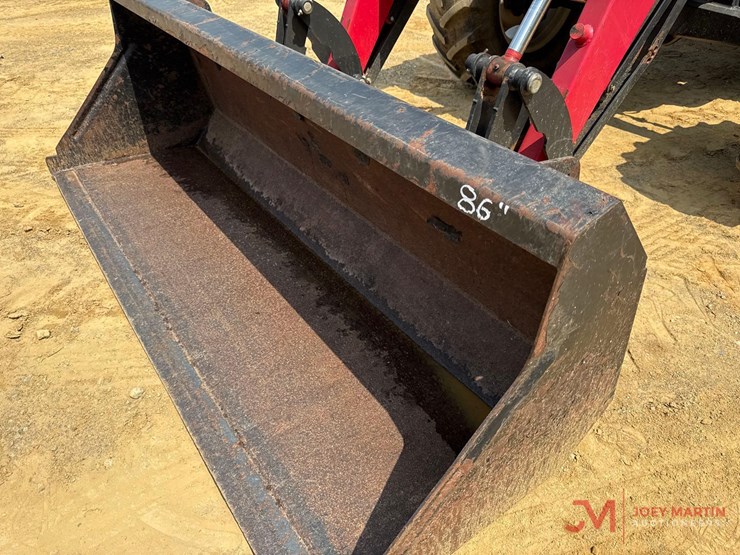 massey-ferguson-5445-image-4