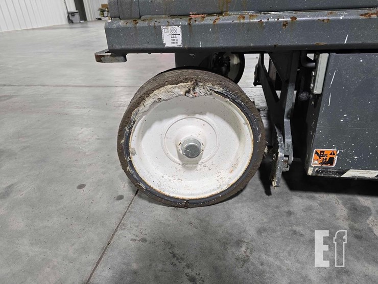 2020-skyjack-sj4732-image-20