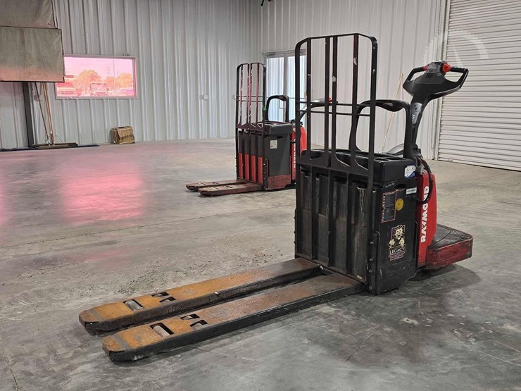 raymond-8410-image-1
