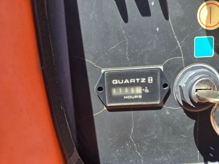 2013-jlg-600aj-image-15