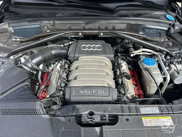 2011-audi-q5-image-7