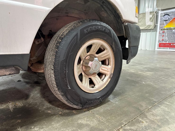 2011-ford-ranger-image-24