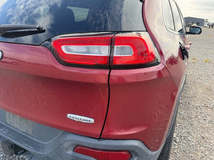 2014-jeep-cherokee-image-14