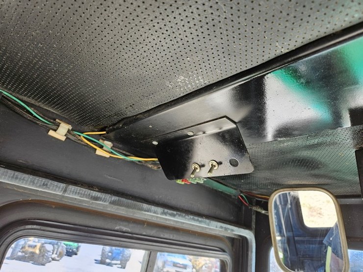 john-deere-5400-image-51