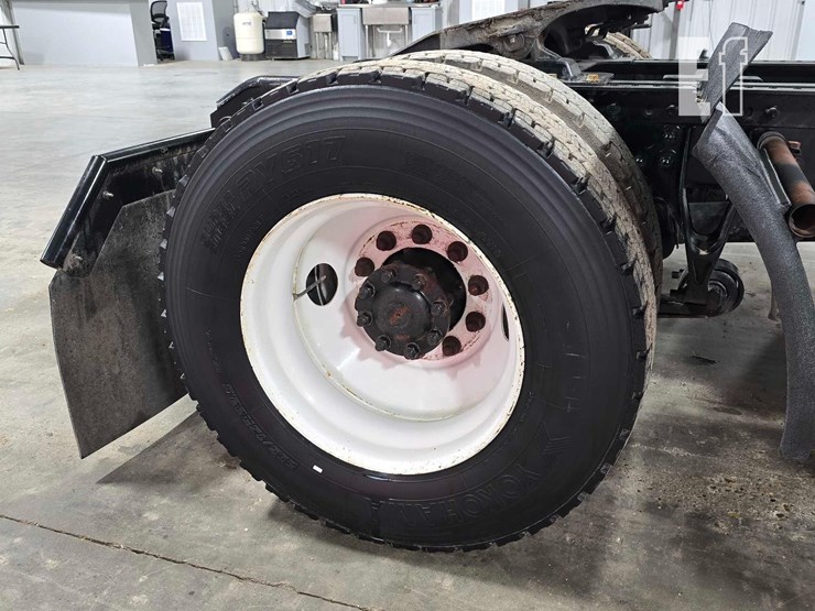2017-international-transtar-8600-image-24
