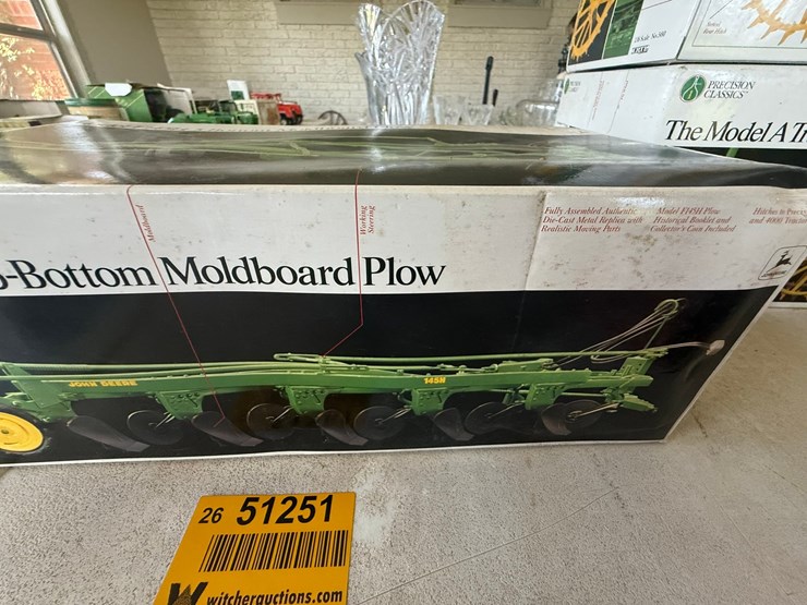 john-deere-f145h-image-7