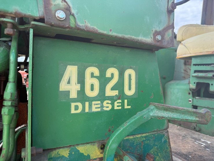 john-deere-4620-image-51