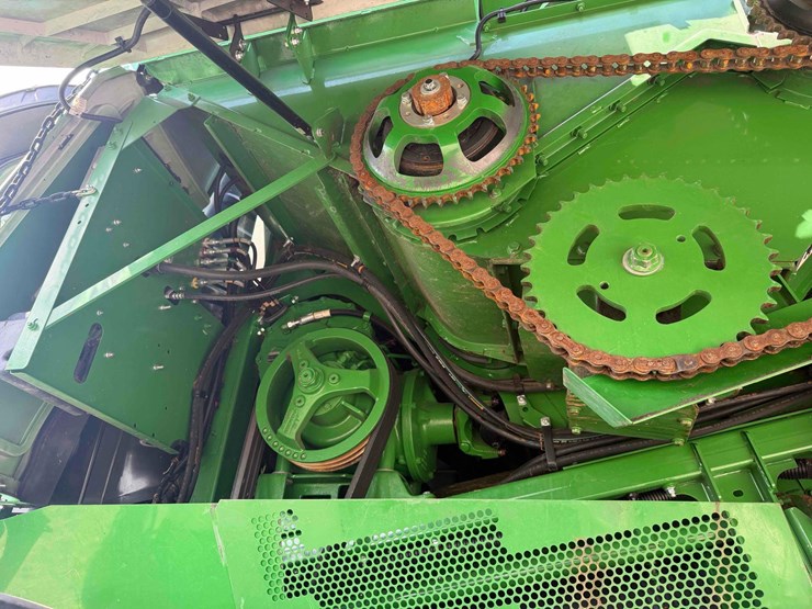 2019-john-deere-s780-image-65
