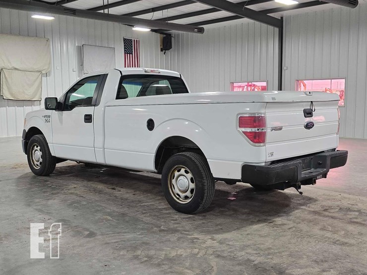2010-ford-f150-xl-image-4