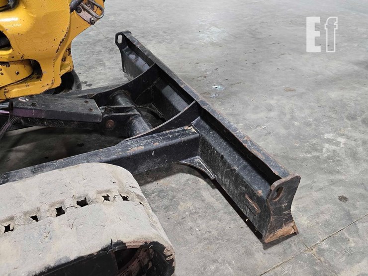 2021-caterpillar-306cr-image-16
