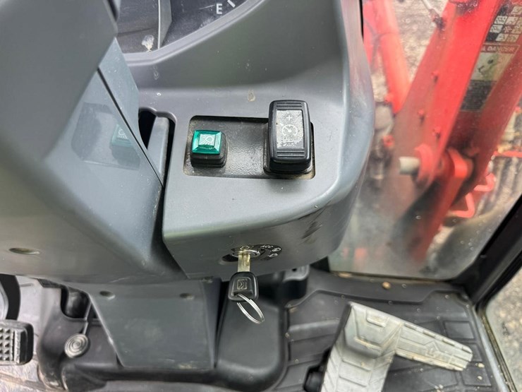 2017-kubota-l4060-image-21
