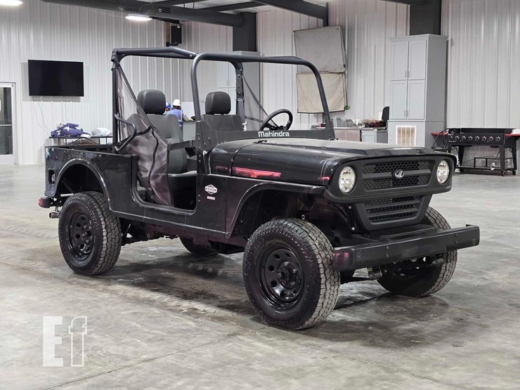 2024-mahindra-roxor-image-2