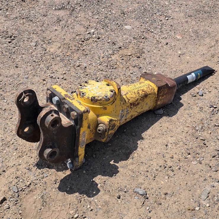 EPIROC 1T SB102 200 LB HYDRAULIC HAMMER